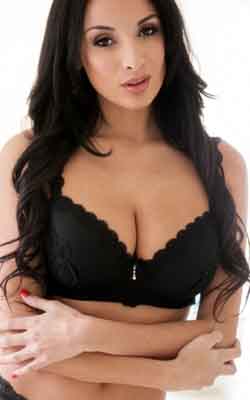 Delhi escorts Hot Service